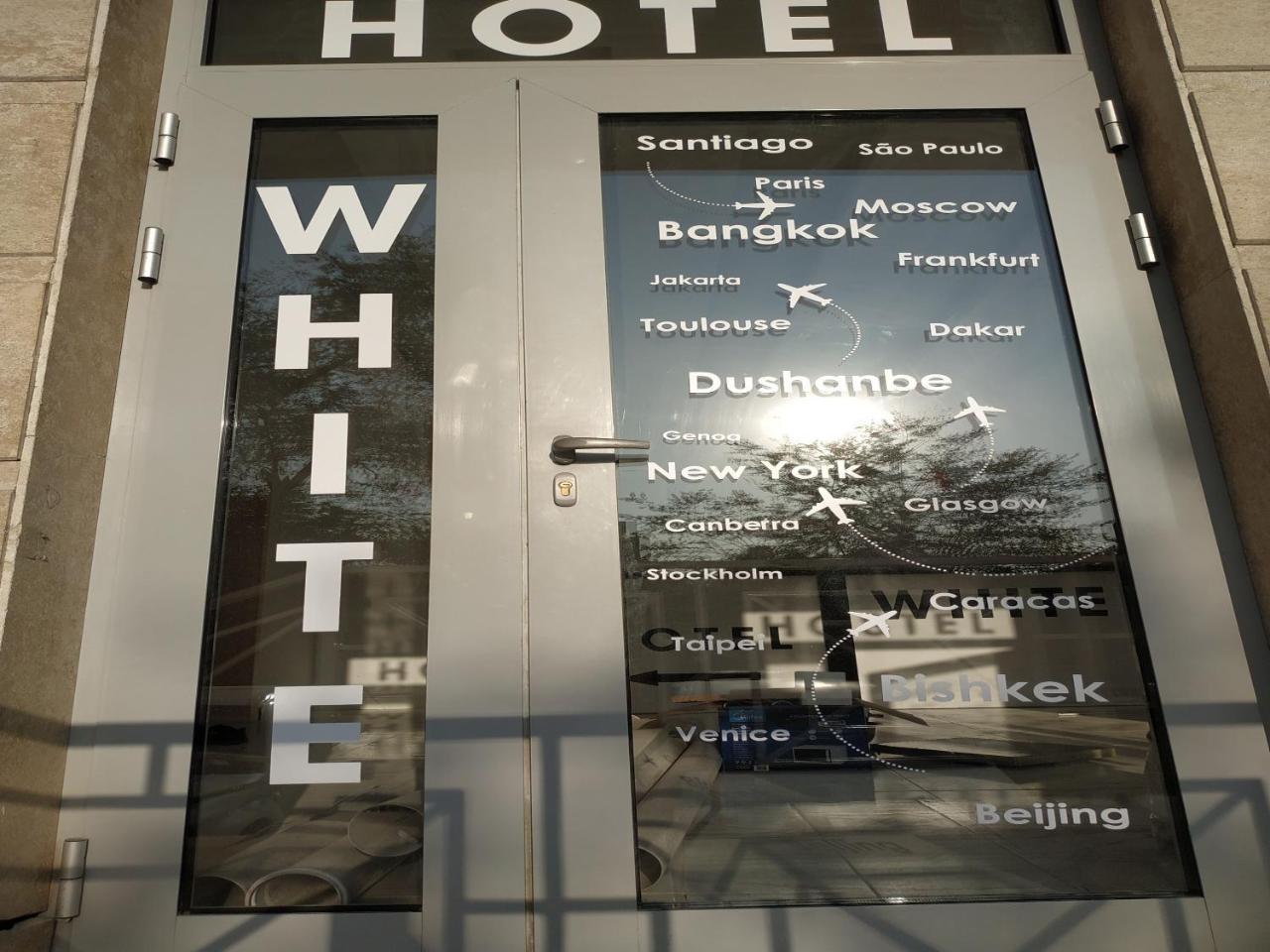 White Hotel & Hostel Μπισκέκ Εξωτερικό φωτογραφία